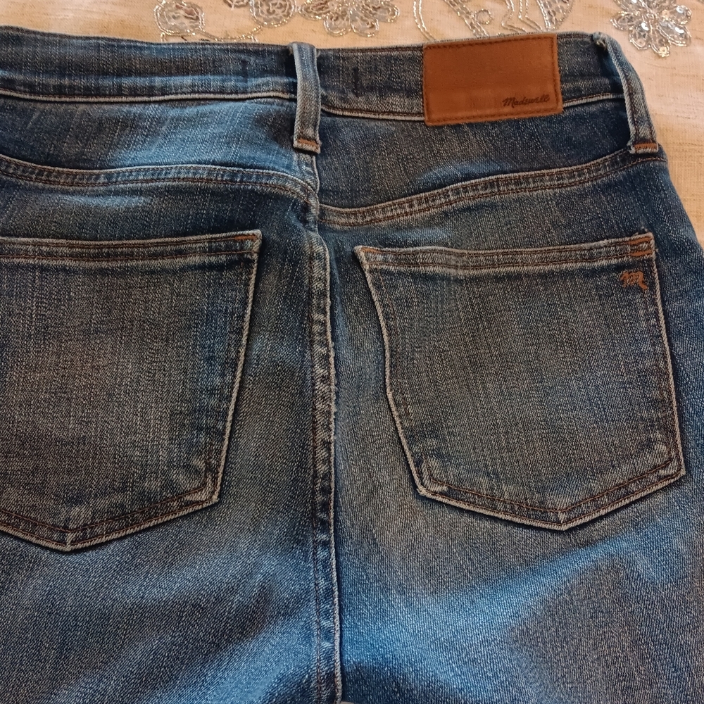 Maxwell High Rise Jeans - Picture 15 of 16